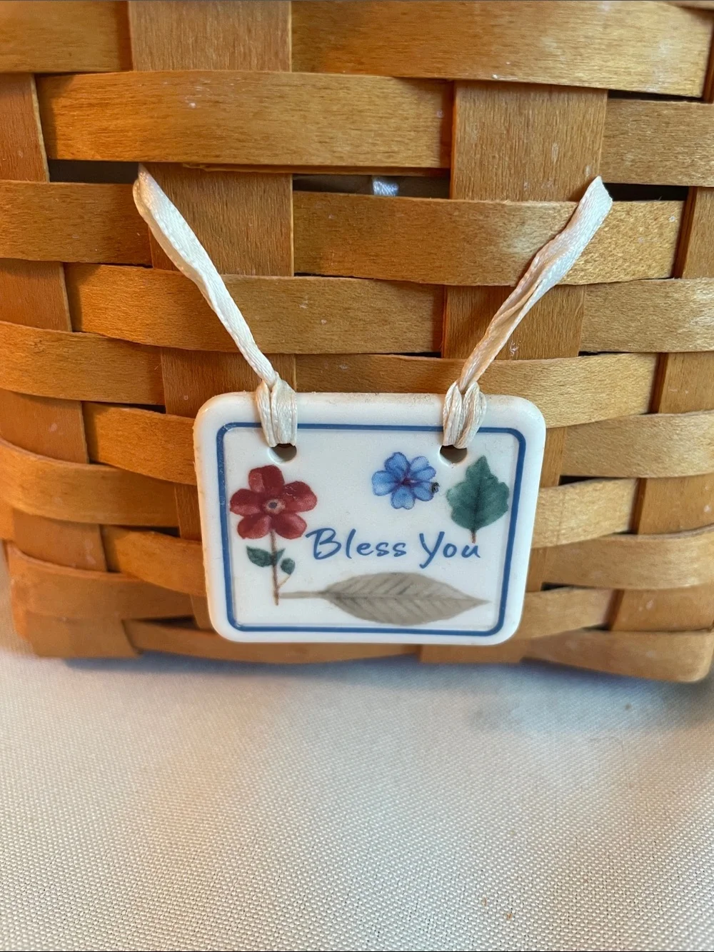 Longaberger, tall tissue basket